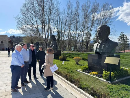 İrlandiya parlamentinin nümayəndə heyəti Şuşa şəhərində olub