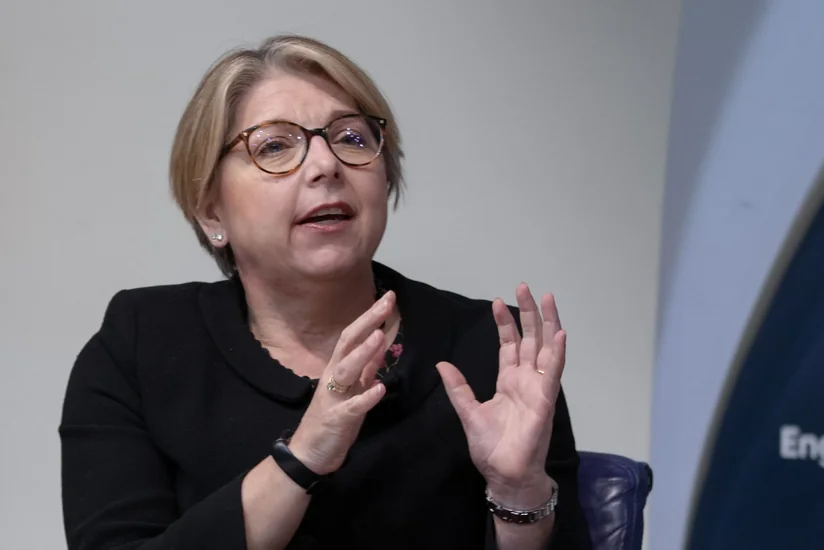 Сара Бриден: Фондовые рынки по всему миру переоценены и находятся под давлением