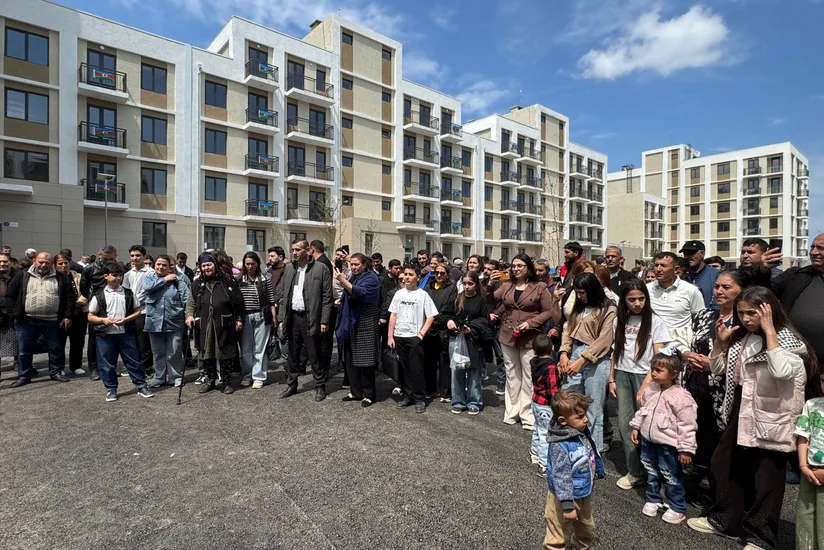 Переселившимся в город Агдам вручены ключи от квартир - ОБНОВЛЕНО