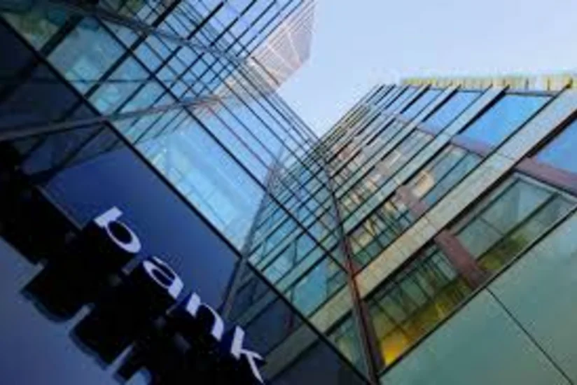 Azərbaycandakı bankların qeyri-faiz gəlirlərinin məbləğinə görə renkinqi (Yanvar-mart, 2026)