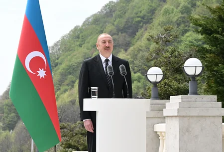 President Ilham Aliyev, Czech Prime Minister Andrej Babiš deliver press statements