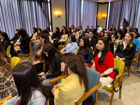 Trendyol və PAŞA Holdinqin dəstəyi ilə qızlar üçün iki günlük Aİ düşərgəsi təşkil edilib