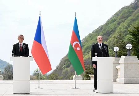 President Ilham Aliyev, Czech Prime Minister Andrej Babiš deliver press statements