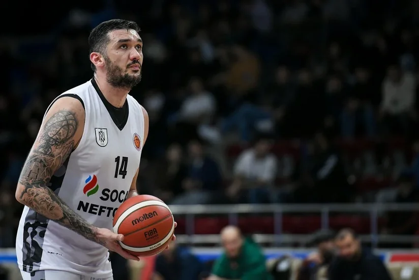 Neftçinin kapitanı Amil Həmzəyev: Daha geniş heyət qurulmalıdır ki, zədələr bizə təsir etməsin