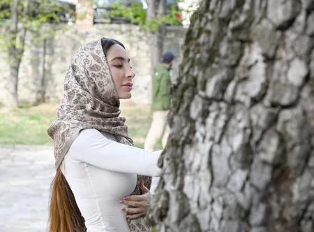 Leyla Əliyeva və Arzu Əliyeva Şəkidə Xan məscidini ziyarət ediblər