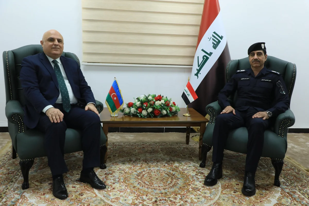 Ambassador Eldar Salimov meets with Iraqi general