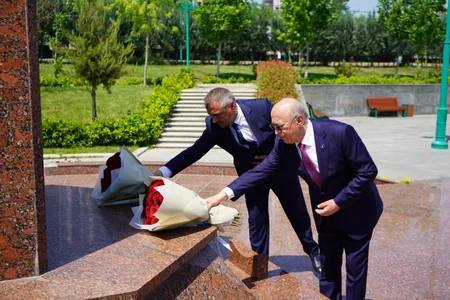 Kəmaləddin Heydərov Özbəkistanda səfərdə olub
