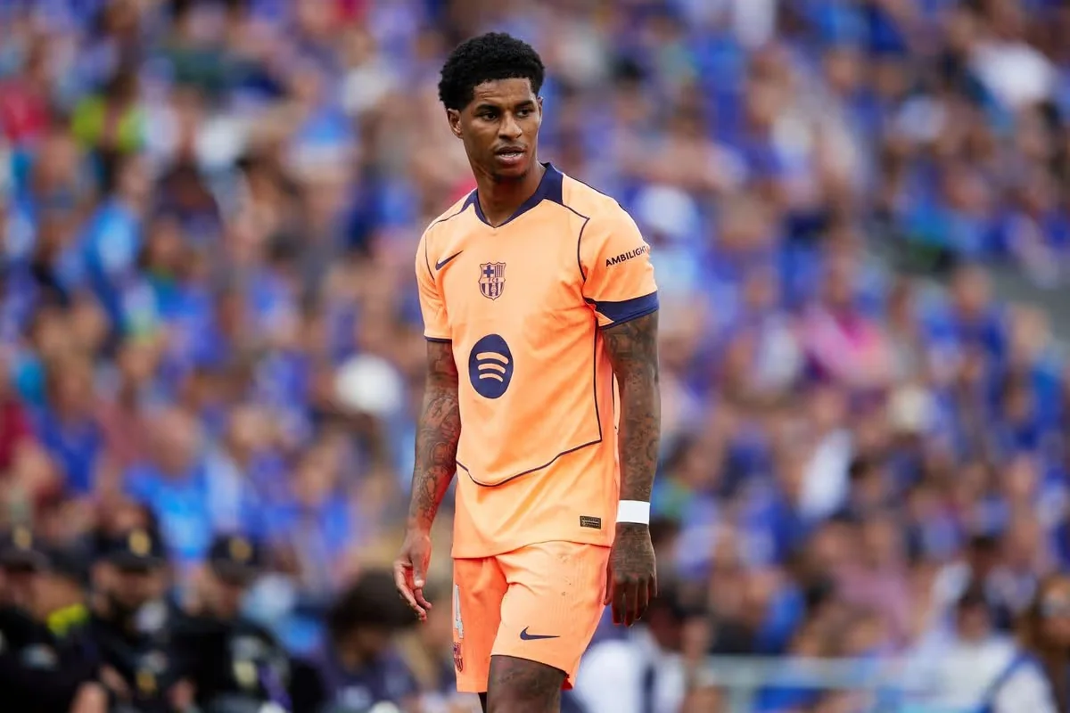 Aston Villa Markus Reşfordu yayda heyətinə qatmaq istəyir