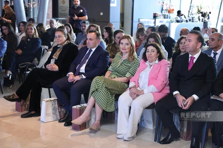Azərbaycan Xalçaçılıq İnciləri layihəsinin təqdimat mərasimi keçirilib