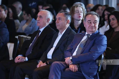 Azərbaycan Xalçaçılıq İnciləri layihəsinin təqdimat mərasimi keçirilib