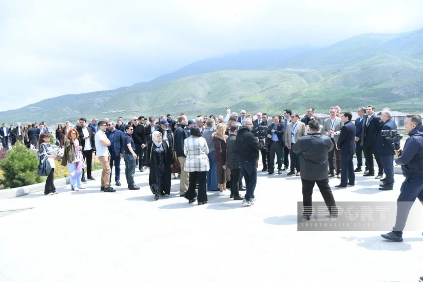 Azərbaycanda akkreditə olunmuş diplomatik korpus nümayəndələri Xocalıya səfər ediblər