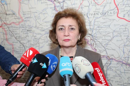 Qərbi Azərbaycan İcmasında qaçqınların qayıdış hüququ ilə bağlı beynəlxalq konfrans keçirilib