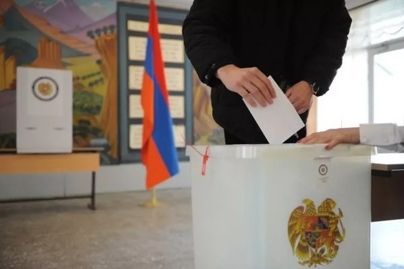 В предстоящих парламентских выборах в Армении примут участие 19 политсил