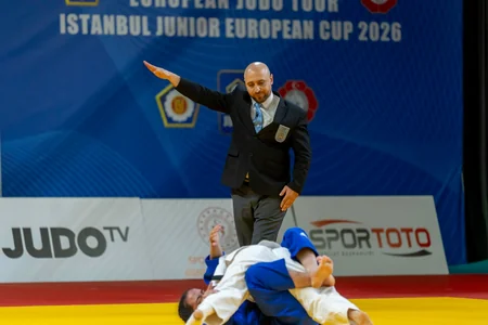 Azərbaycanın cüdo hakimləri İstanbulda beynəlxalq yarışda iştirak ediblər