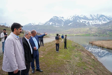 Bir qrup din xadimi Naxçıvanda tarixi abidələrlə tanış olub