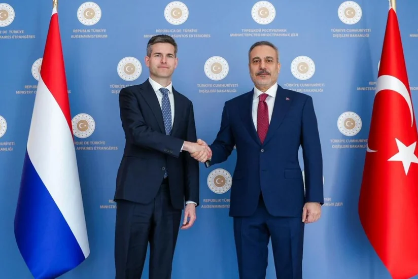 Turkish, Dutch foreign ministers discuss ties in phone call