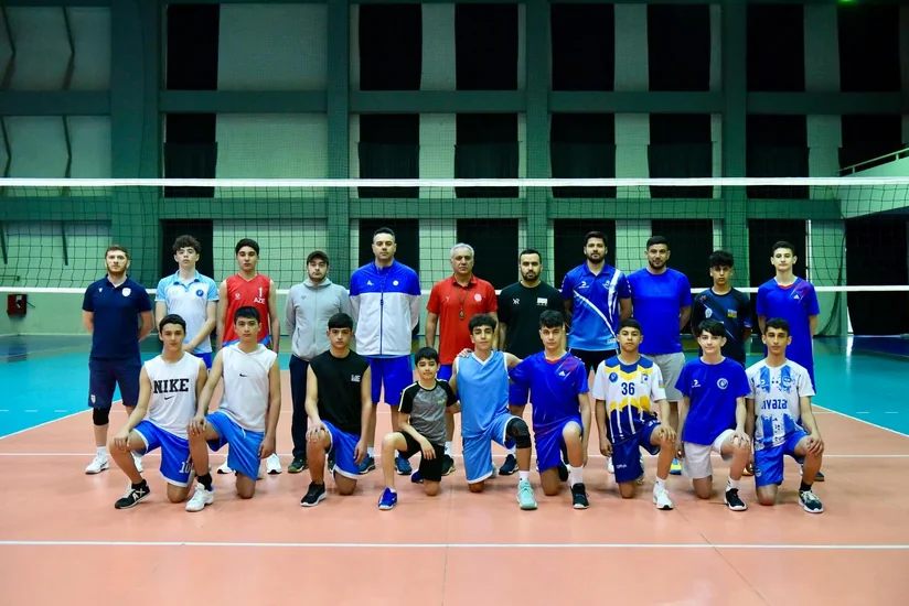 Azərbaycanda 14 yaşadək oğlan voleybolçular üçün təlim-məşq toplanışı başlayıb