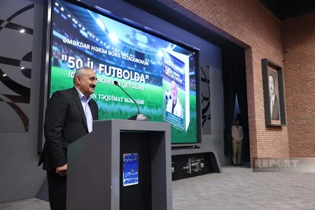 Azərbaycanın əməkdar həkimi Boris Xetaqurovun 50 il futbolda kitabının təqdimatı keçirilib