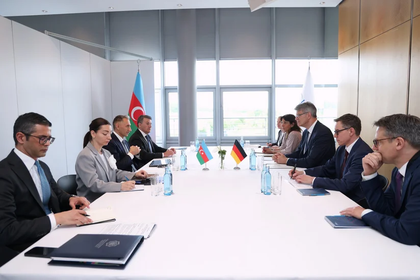 Azərbaycan və Almaniya nəqliyyat sahəsində əməkdaşlığı genişləndirir