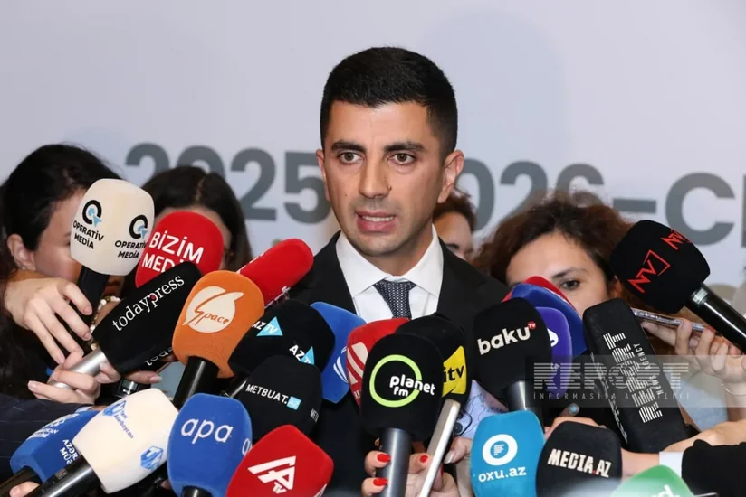 Eşqi Bağırov: Artıq 100 minə yaxın uşaq 1-ci sinfə qəbul olunub