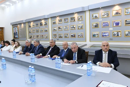 Dövlət Komitəsində Heydər Əliyevin anadan olmasının 103-cü ildönümü qeyd edilib