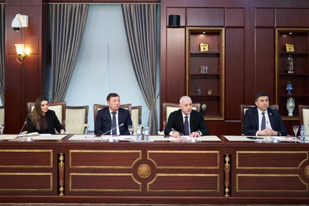 AMADA və Milli Məclisin Gənclər və idman komitəsi yeni Antidopinq Məcəlləsini müzakirə edib