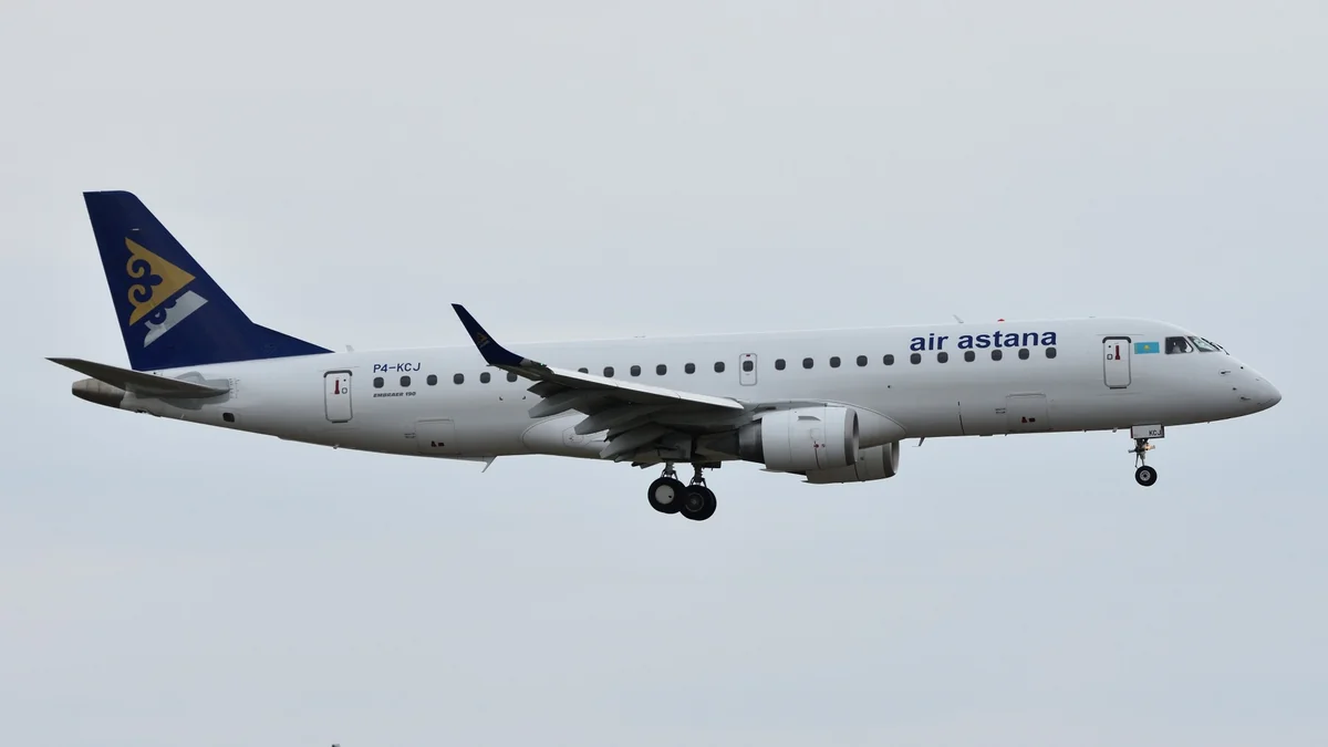 Самолет авиакомпании Air Astana экстренно сел в Актобе из-за отказа двигателя
