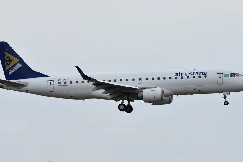 Самолет авиакомпании Air Astana экстренно сел в Актобе из-за отказа двигателя