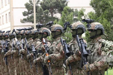 Azerbaijan Defense Ministry holds training session with media representatives