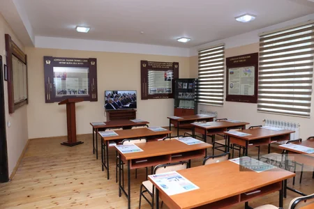 Azerbaijan Defense Ministry holds training session with media representatives