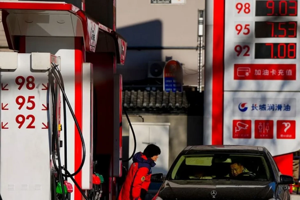 Çində apreldə yanacağın qiymətləri 17,4 % artıb