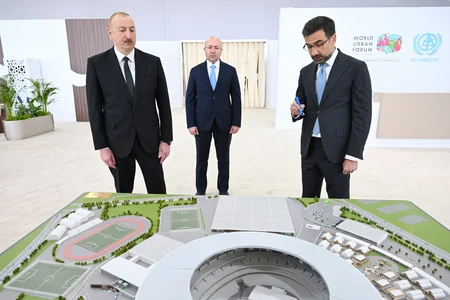 İlham Əliyev Bakı Olimpiya Stadionunun ərazisində WUF13 ilə bağlı görülən işlərlə tanış olub