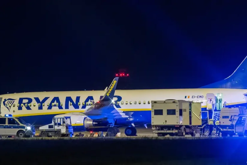 Hart van Nederland: самолет Ryanair совершил экстренную посадку в аэропорту Схипхол
