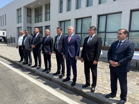 Köç karvanı Cəbrayılın Şükürbəyli kəndinə çatıb, açarlar təqdim edilib - YENİLƏNİB-2