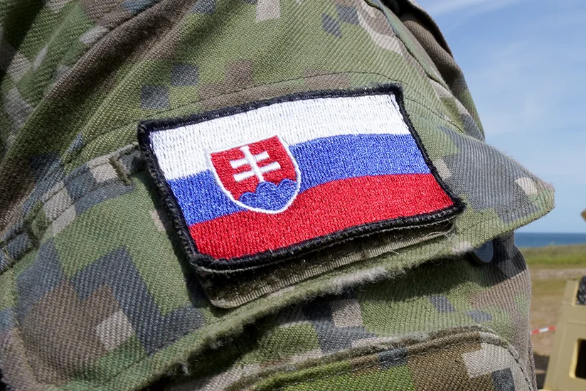 Slovakiya Ukrayna ilə bütün sərhəd keçid məntəqələrini bağlayıb