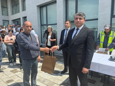 Köç karvanı Cəbrayılın Şükürbəyli kəndinə çatıb, açarlar təqdim edilib - YENİLƏNİB-2
