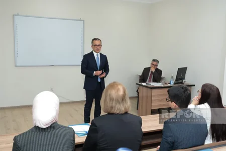 İlahiyyat İnstitutunda Ailə dəyərləri mövzusunda açıq dərs keçirilib