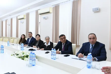 Dövlət Komitəsi yanında İctimai Şuranın növbəti iclası keçirilib