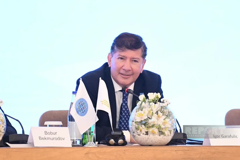 Qarafuliç: Azərbaycan beynəlxalq müzakirələr üçün platforma təqdim edir