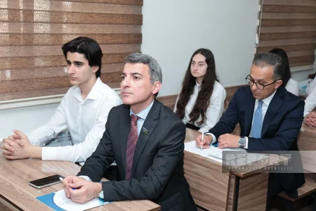 İlahiyyat İnstitutunda Ailə dəyərləri mövzusunda açıq dərs keçirilib