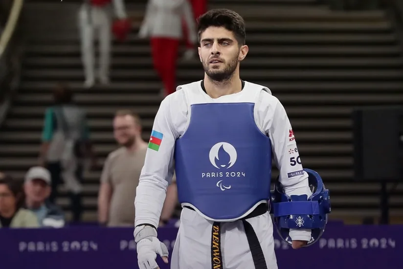 Azerbaijani Paralympic champion Imamaddin Khalilov receives European special award