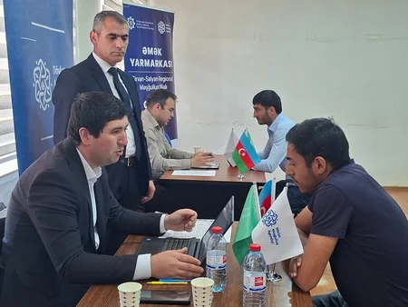 Biləsuvarda növbəti əmək yarmarkası keçirilib