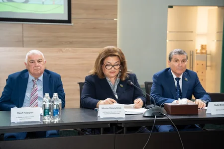 ETSN-də WUF13 ilə əlaqədar dəyirmi masa təşkil edilib