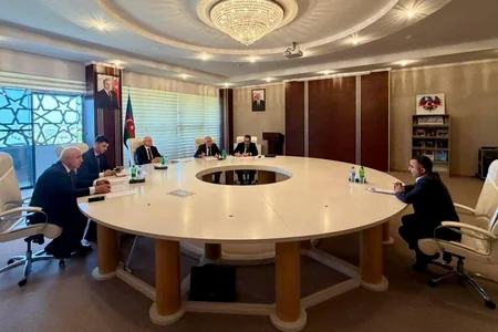 Energetika naziri Neftçalada vətəndaşları qəbul edib