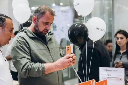 HONOR 600 Seriyasının Azərbaycanda möhtəşəm təqdimatı keçirilib