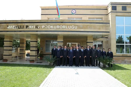 Kamran Əliyev Masallıda vətəndaşları qəbul edib