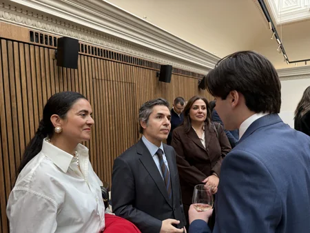Londonda Tağıyev: Neft bədii filminin təqdimatı olub