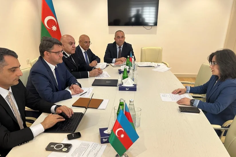 Rəşad İsmayılov Laçında vətəndaşları qəbul edib