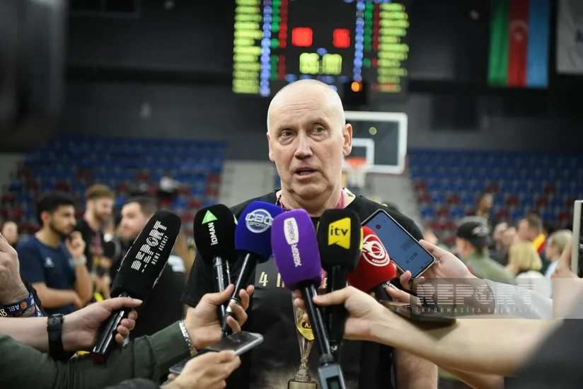 Sabah basketbol klubu baş məşqçisi Rimas Kurtinaytislə yollarını ayırıb
