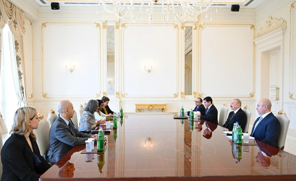 President Ilham Aliyev receives Executive Director of UN Human Settlements Programme